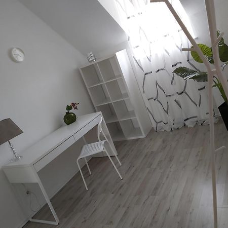 Apartamento Megena Mayen Exterior foto